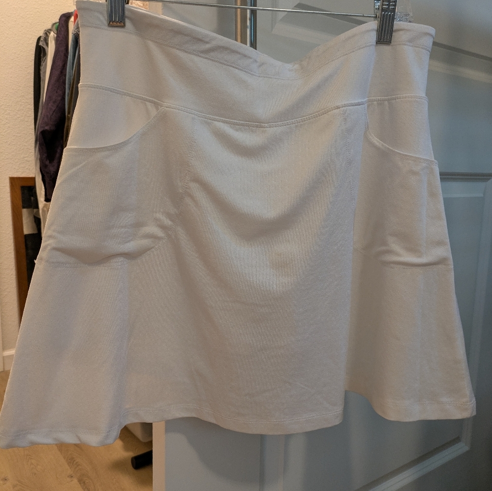 Spring skort